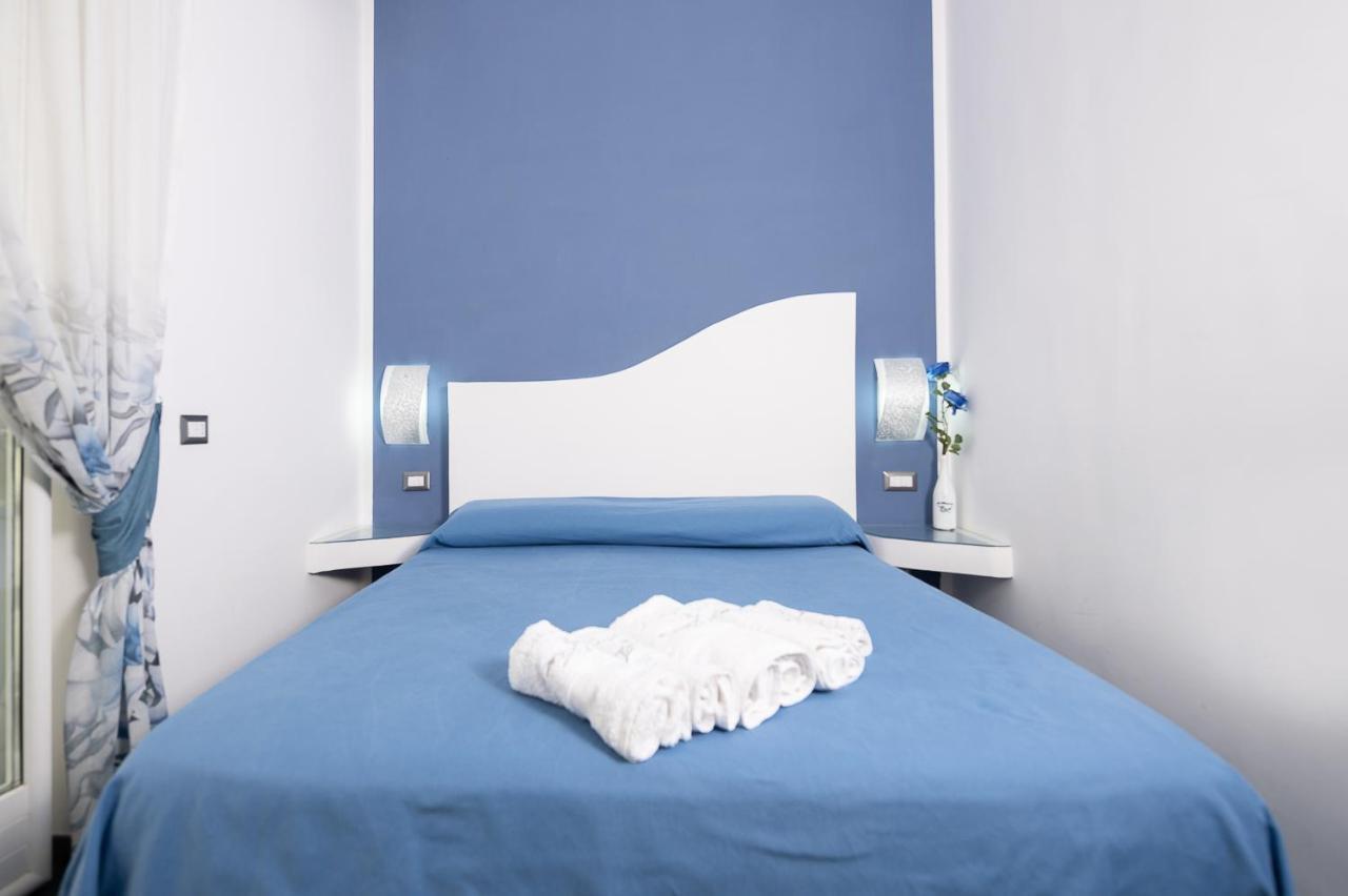 La Magnolia Rooms Прочида Екстериор снимка