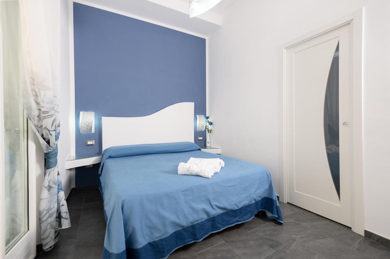 La Magnolia Rooms Прочида Екстериор снимка