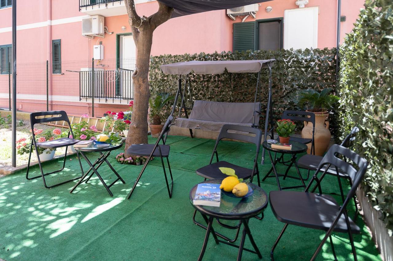 La Magnolia Rooms Прочида Екстериор снимка