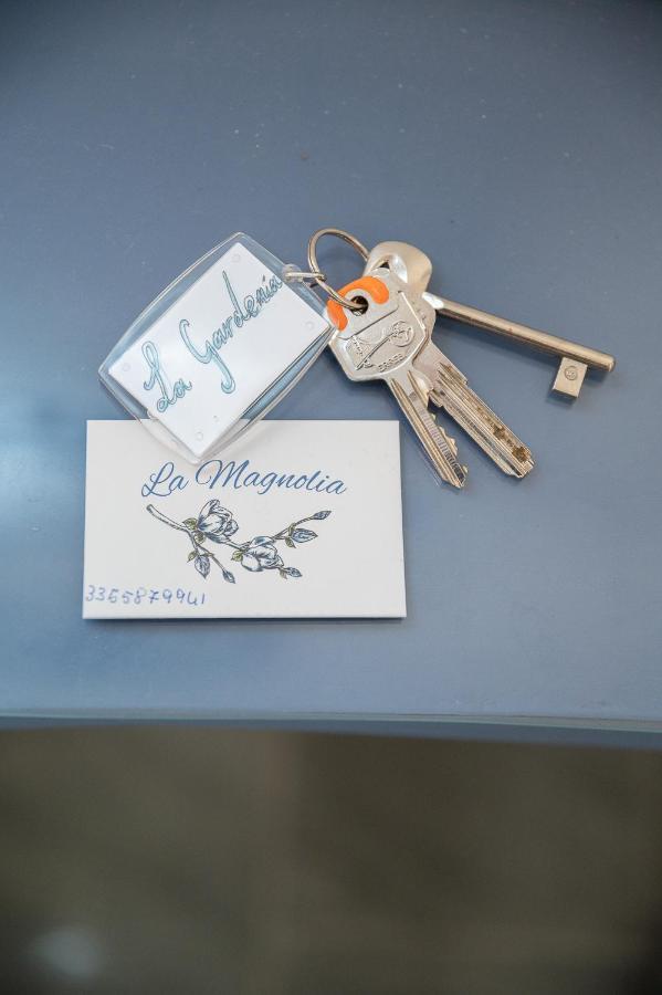 La Magnolia Rooms Прочида Екстериор снимка